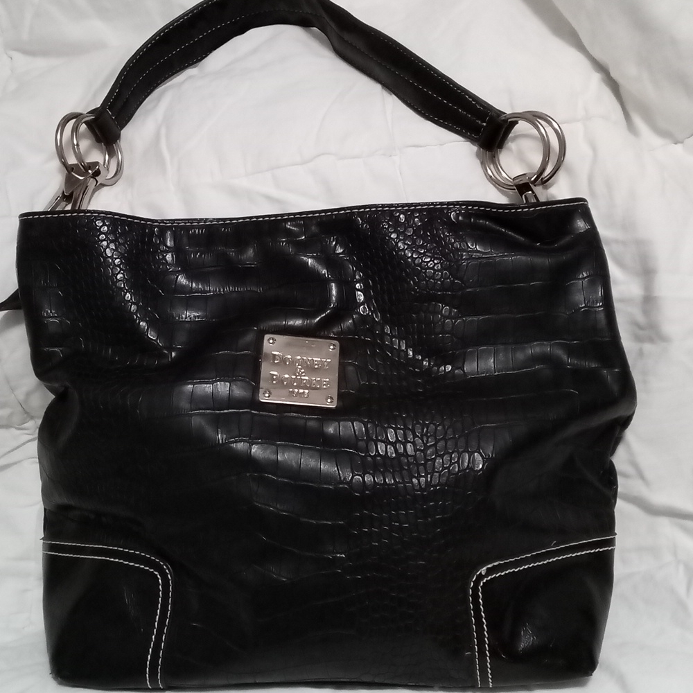 🔥 SALE 72. Dooney & Bourke Handbag
